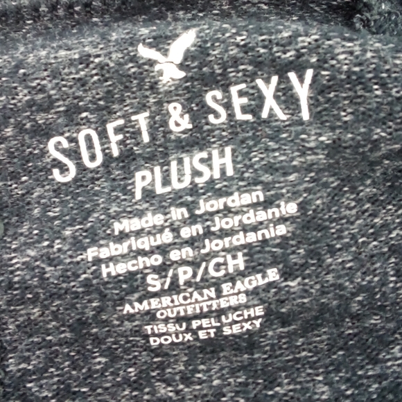 AEO Soft & Sexy Plush Dark Gray Exposed Hi-Low Hem Viscose Blend LS Top S - Picture 2 of 10